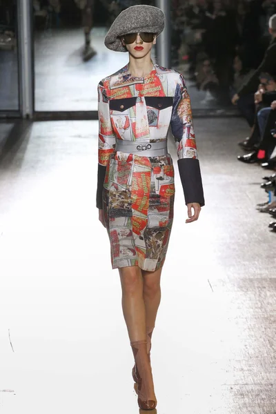 Look 8